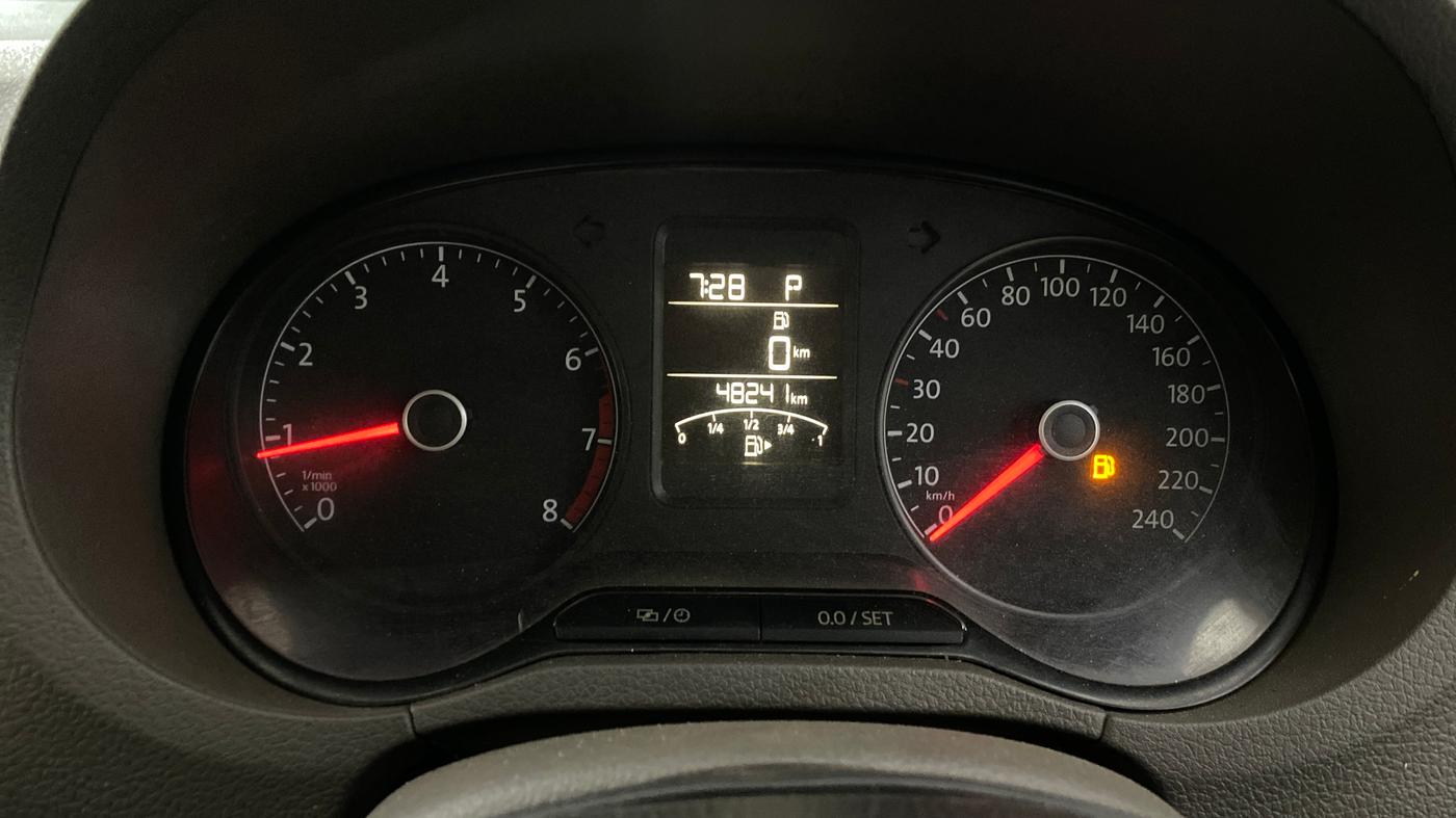 2016 Volkswagen Vento HIGHLINE PETROL AT, Petrol, Automatic, 48,241 km, Odometer Image