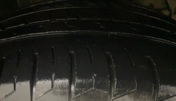 2021 Maruti S Cross ZETA 1.5, Petrol, Manual, 33,046 km, Right Front Tyre Tread