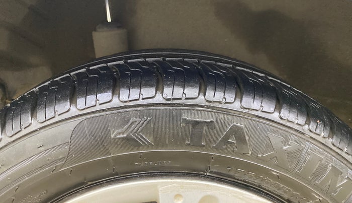 2016 Honda Amaze 1.2L I-VTEC SX, Petrol, Manual, 36,212 km, Right Rear Tyre Tread