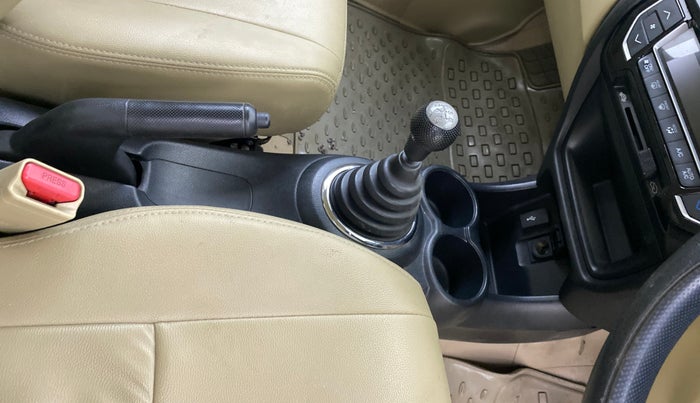 2016 Honda Amaze 1.2L I-VTEC SX, Petrol, Manual, 36,212 km, Gear Lever