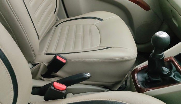 2016 Maruti Celerio ZXI, Petrol, Manual, 60,444 km, Gear Lever