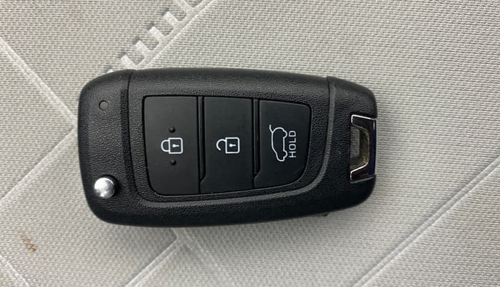 2024 Hyundai NEW I20 SPORTZ 1.2 IVT, Petrol, Automatic, 12,985 km, Key Close Up