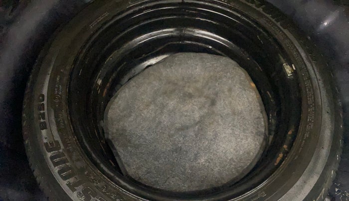 2014 Hyundai Verna FLUIDIC 1.6 CRDI SX, Diesel, Manual, 97,400 km, Spare Tyre