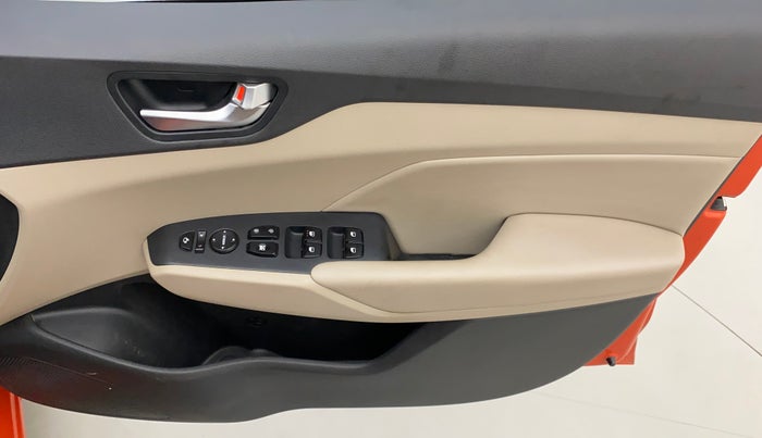 2018 Hyundai Verna 1.6 SX (O) CRDI MT, Diesel, Manual, 73,459 km, Driver Side Door Panels Control