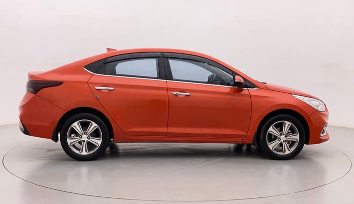 2018 Hyundai Verna 1.6 SX (O) CRDI MT, Diesel, Manual, 73,459 km, Right Side View