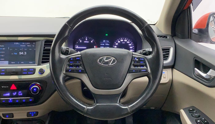 2018 Hyundai Verna 1.6 SX (O) CRDI MT, Diesel, Manual, 73,459 km, Steering Wheel Close Up