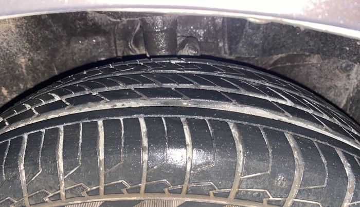 2016 Honda City SV MT PETROL, Petrol, Manual, 99,323 km, Right Front Tyre Tread