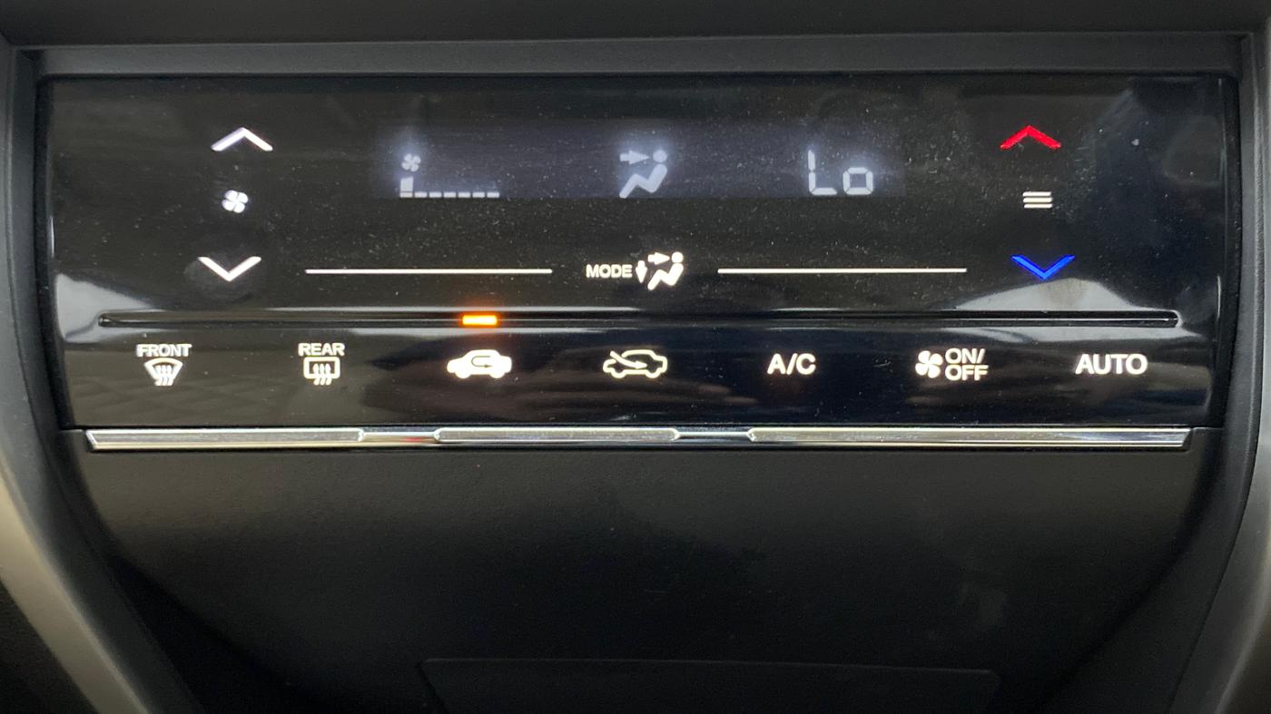2022 Honda City V MT PETROL, Petrol, Manual, 9,418 km, Automatic Climate Control