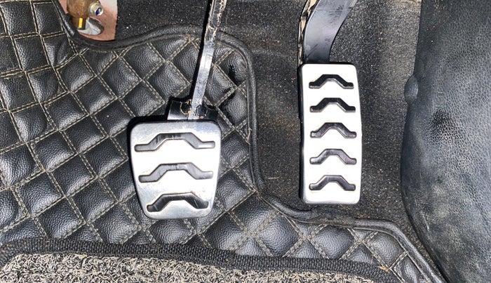 2023 KIA SONET GTX PLUS 1.5 IMT, Diesel, Manual, 1,22,125 km, Pedals