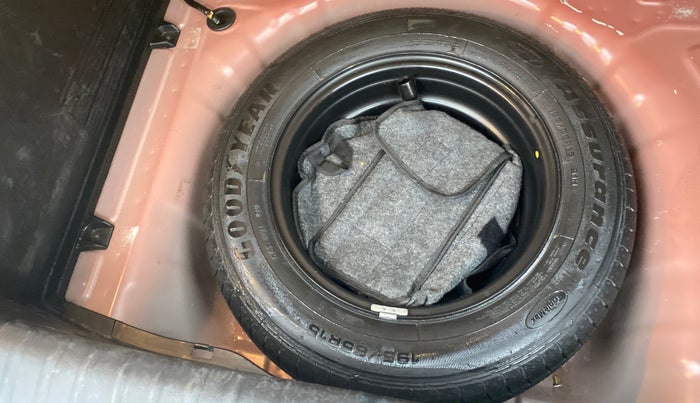 2023 KIA SONET GTX PLUS 1.5 IMT, Diesel, Manual, 1,22,125 km, Spare Tyre