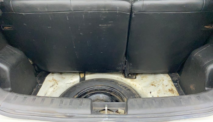 2014 Maruti Swift VXI D, Petrol, Manual, 45,222 km, Boot Inside