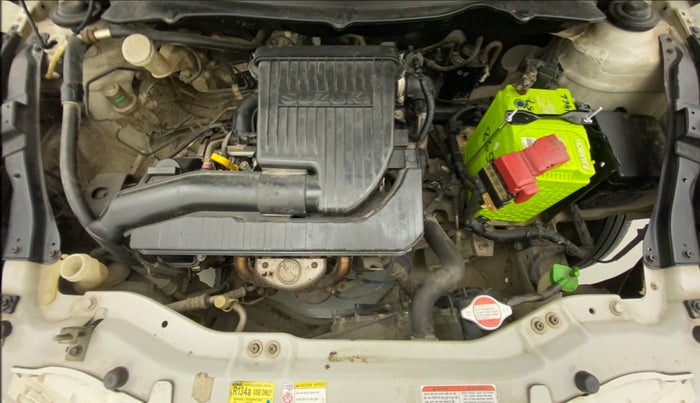 2014 Maruti Swift VXI D, Petrol, Manual, 45,222 km, Open Bonet
