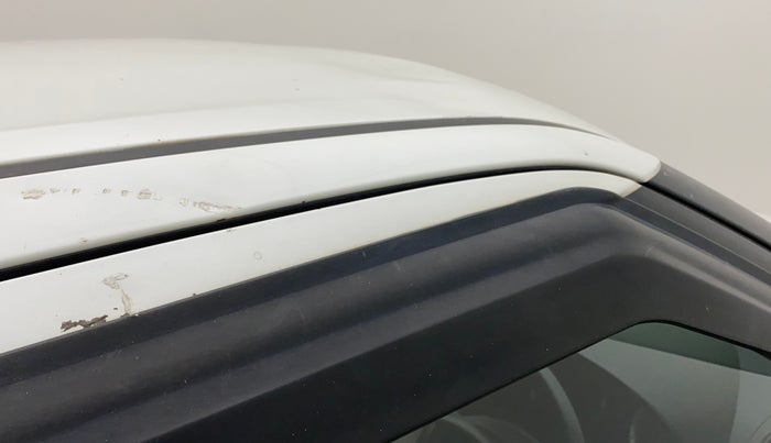 2014 Maruti Swift VXI D, Petrol, Manual, 45,222 km, Right A pillar - Slightly dented