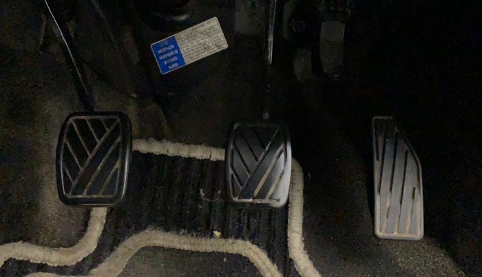 2020 Maruti Swift LXI, Petrol, Manual, 51,925 km, Pedals