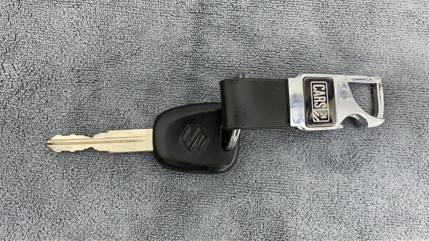 2020 Maruti Swift LXI, Petrol, Manual, 51,925 km, Key Close Up