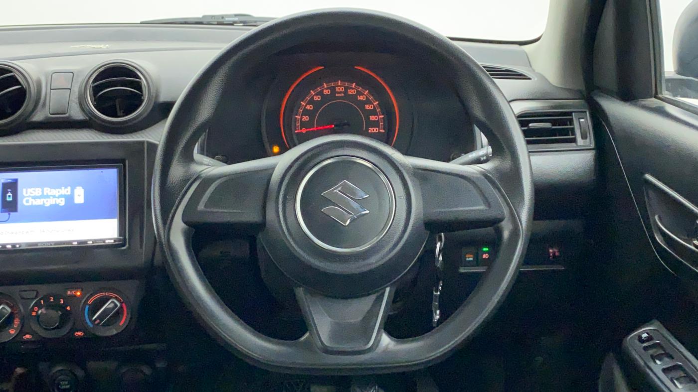 2020 Maruti Swift LXI, Petrol, Manual, 51,925 km, Steering Wheel Close Up