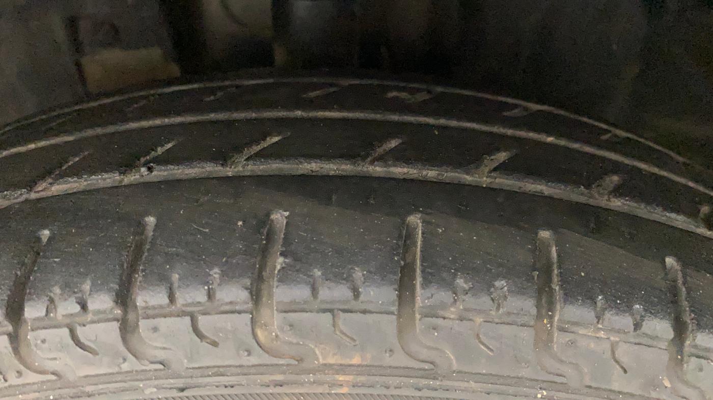 2019 Datsun Redi Go S 1.0, Petrol, Manual, 46,624 km, Left Front Tyre Tread