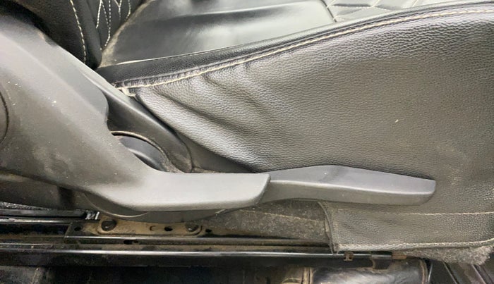 2020 Maruti Baleno ZETA PETROL 1.2, Petrol, Manual, 73,238 km, Driver Side Adjustment Panel