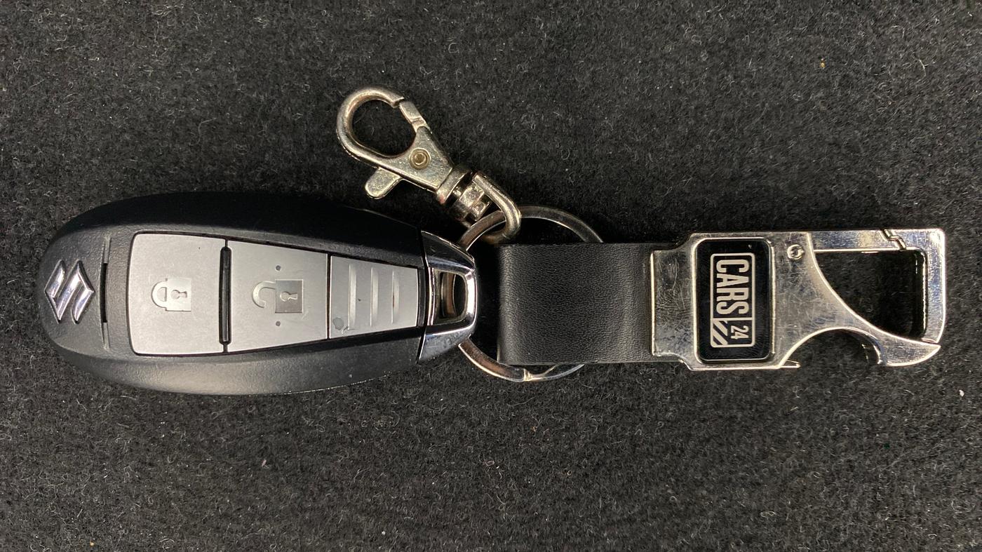 2021 Maruti S Cross ZETA SHVS PETROL, Petrol, Manual, 15,012 km, Key Close Up