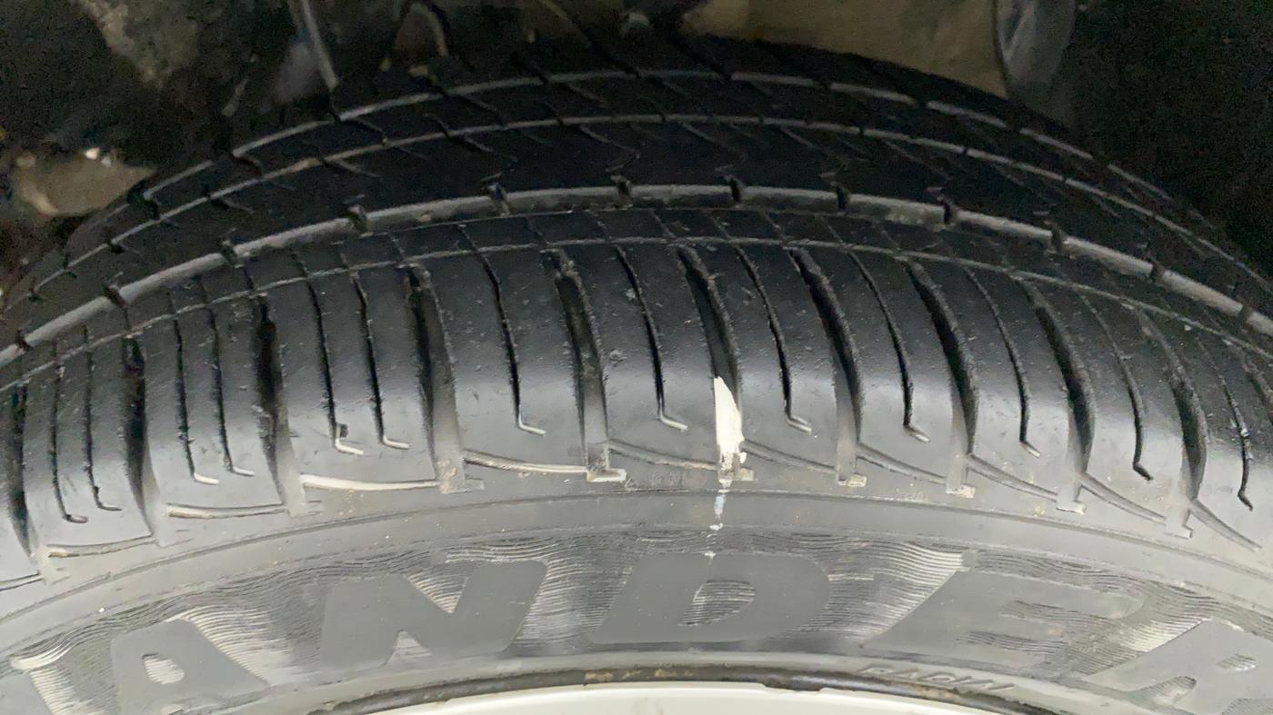 2019 Maruti Vitara Brezza VDI AMT, Diesel, Automatic, 22,375 km, Left Front Tyre Tread