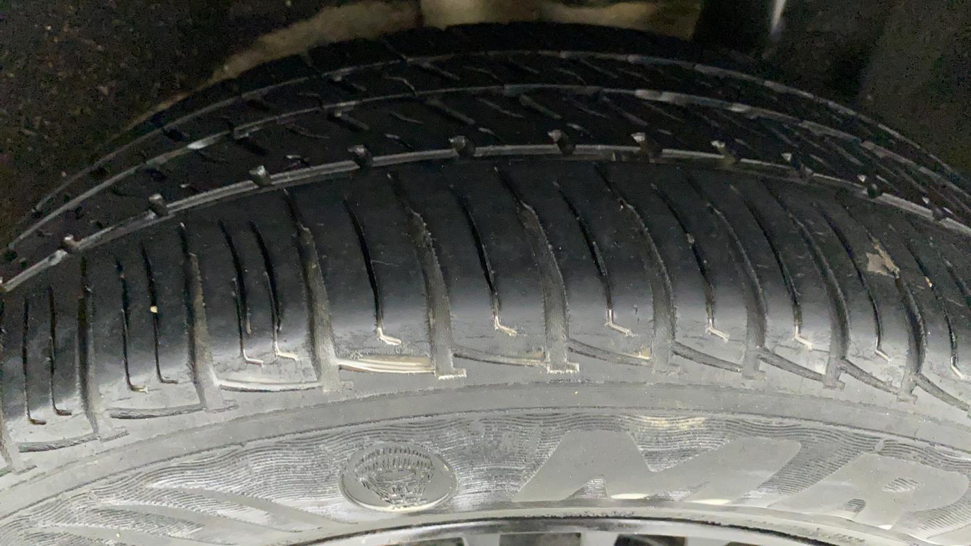 2019 Maruti Vitara Brezza VDI AMT, Diesel, Automatic, 22,375 km, Left Rear Tyre Tread