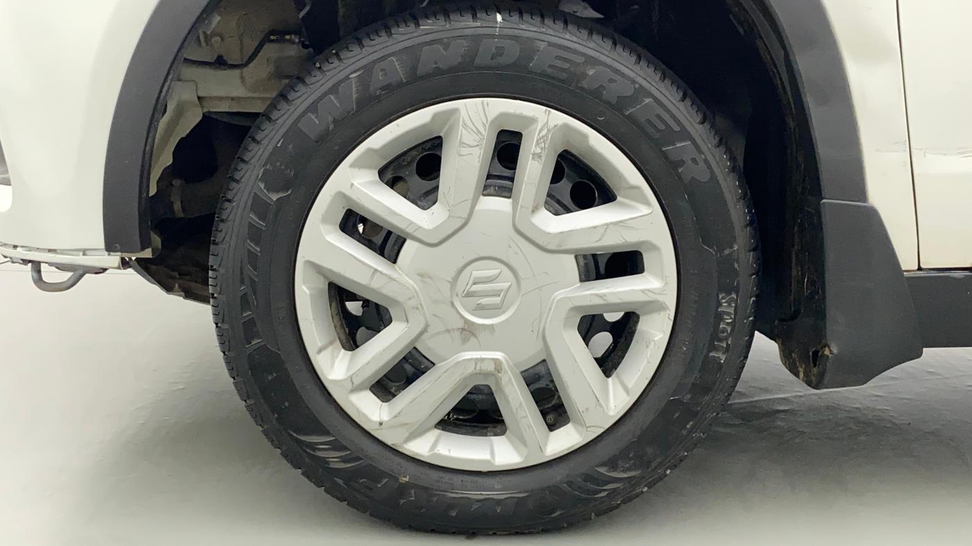2019 Maruti Vitara Brezza VDI AMT, Diesel, Automatic, 22,375 km, Left Front Wheel