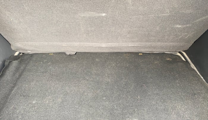 2022 Hyundai GRAND I10 NIOS SPORTZ AMT 1.2 KAPPA VTVT, Petrol, Automatic, 32,948 km, Boot Inside