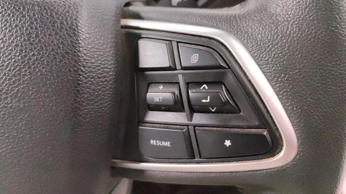 2024 Mahindra Thar Roxx  AX7 L Diesel MT 2WD, Diesel, Manual, 16,091 km, Adaptive Cruise Control
