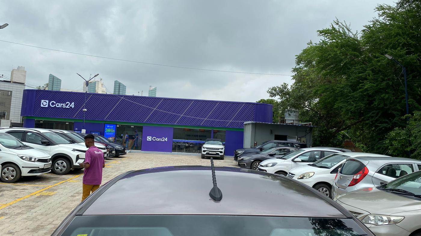 2017 Tata Tiago XT PETROL, Petrol, Manual, 74,764 km, Moonroof/ Sunroof