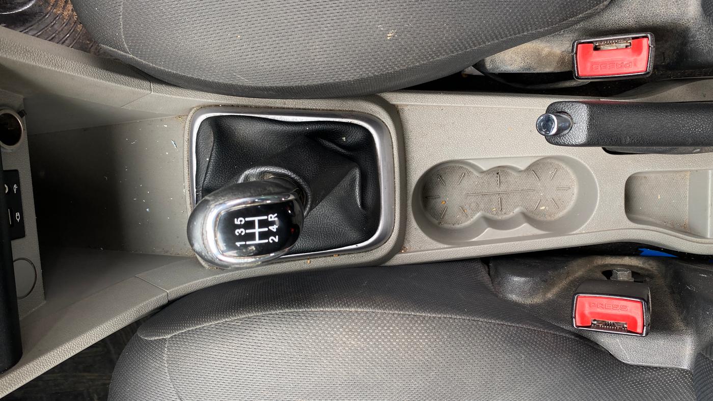 2017 Tata Tiago XT PETROL, Petrol, Manual, 74,764 km, Gear Lever