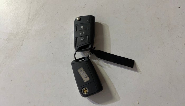 2022 Skoda KUSHAQ STYLE 1.5L TSI MT, Petrol, Manual, 85,413 km, Key Close Up