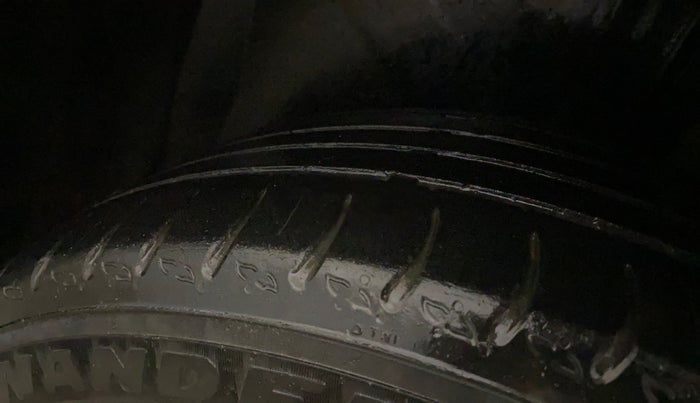 2022 Skoda KUSHAQ STYLE 1.5L TSI MT, Petrol, Manual, 85,413 km, Left Rear Tyre Tread