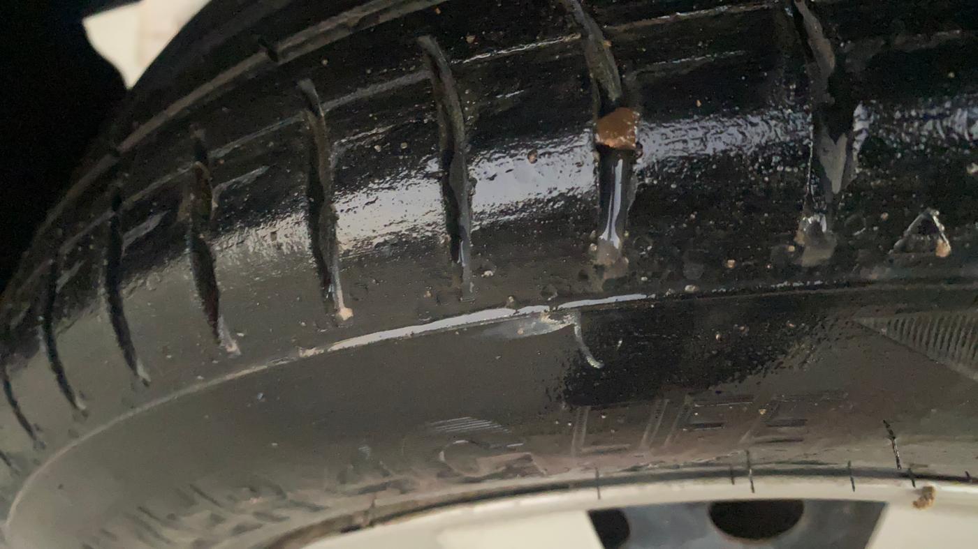 2018 Maruti Wagon R 1.0 VXI AMT, Petrol, Automatic, 48,105 km, Right Rear Tyre Tread