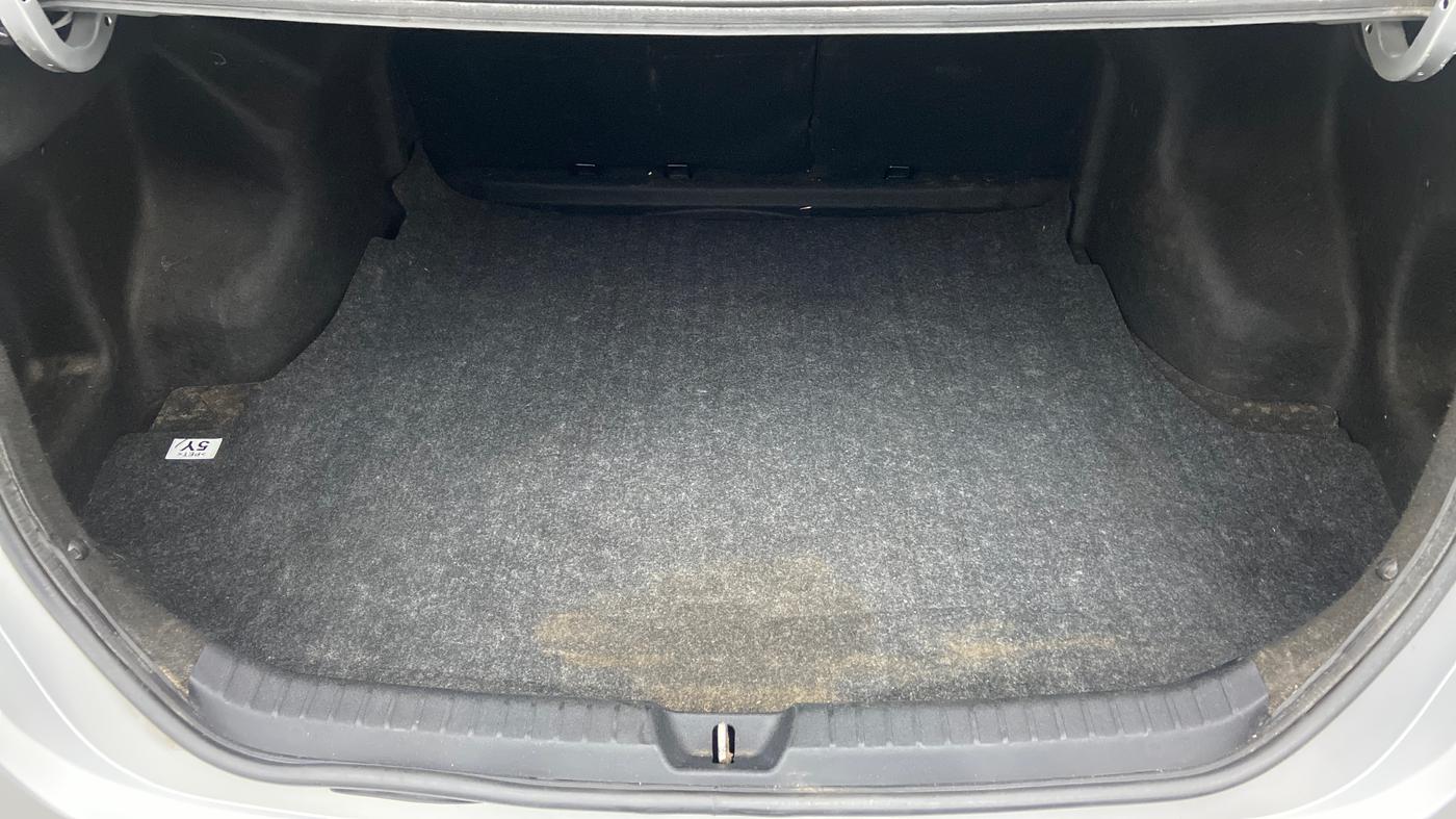 2018 Toyota YARIS J MT, Petrol, Manual, 14,652 km, Boot Inside