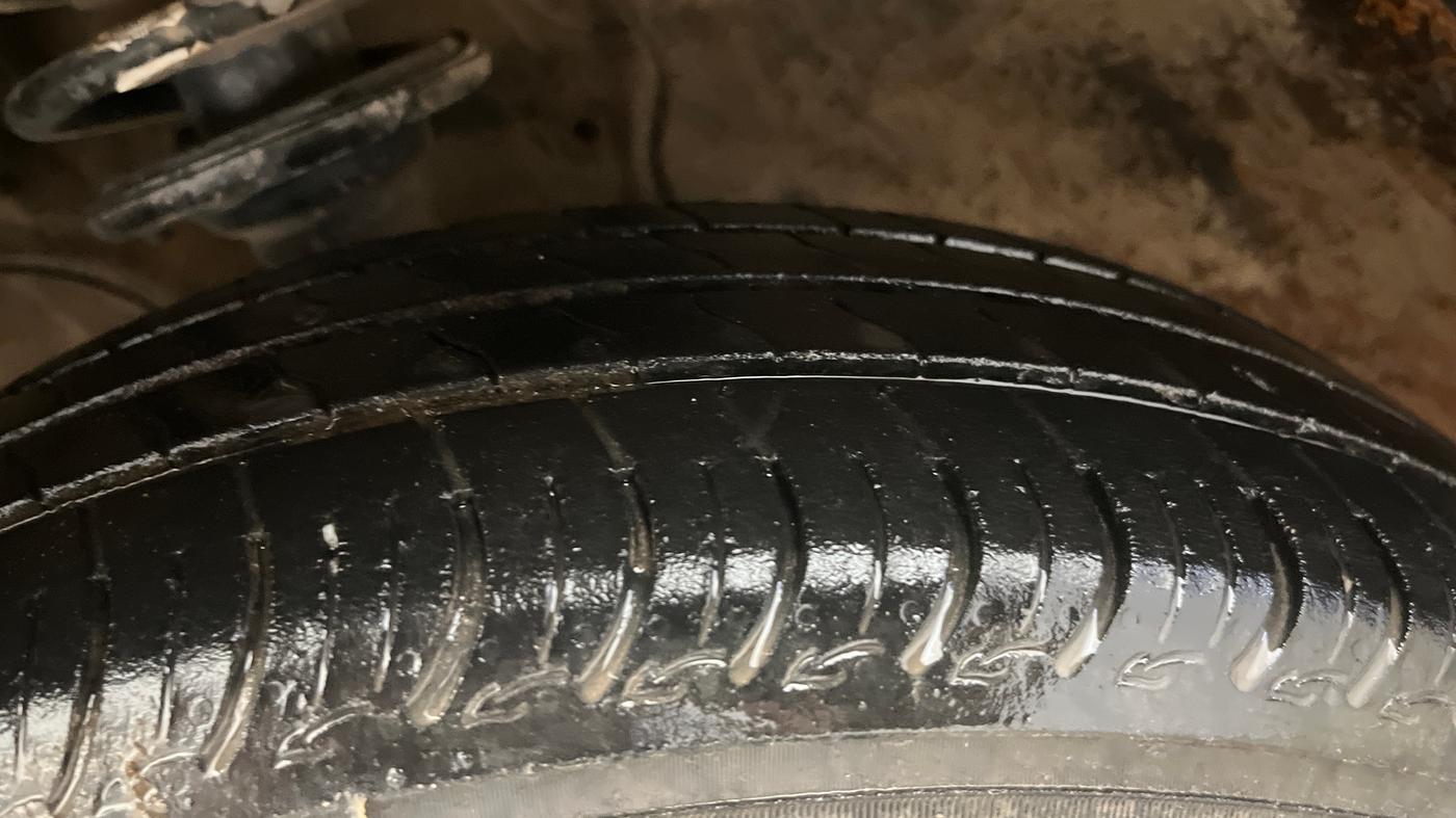 2020 Maruti S PRESSO VXI+, Petrol, Manual, 62,539 km, Left Front Tyre Tread