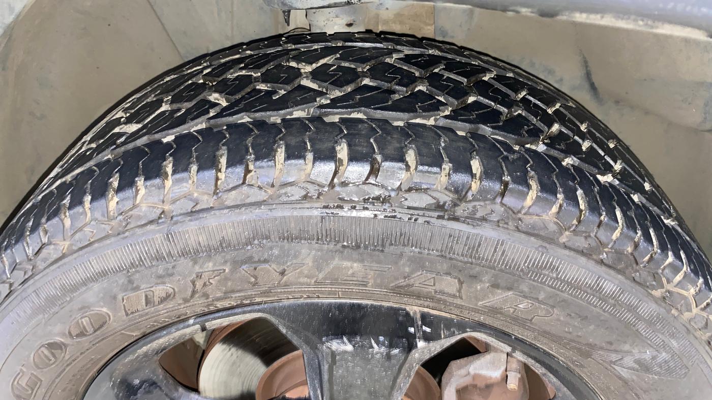 2018 Jeep Compass LIMITED (O) 1.4 PETROL AT, Petrol, Automatic, 36,687 km, Right Front Tyre Tread