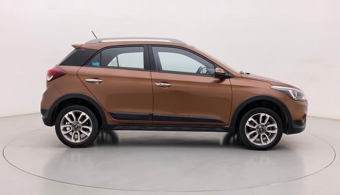 2015 Hyundai i20 Active 1.2 SX, Petrol, Manual, 33,704 km, Right Side View