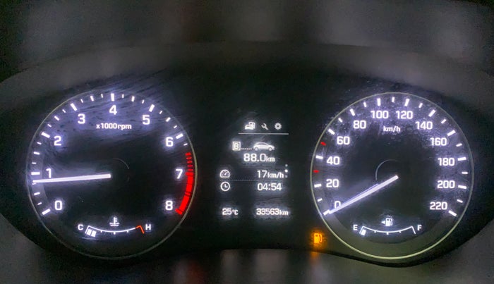 2015 Hyundai i20 Active 1.2 SX, Petrol, Manual, 33,704 km, Odometer Image