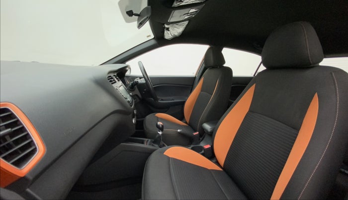 2015 Hyundai i20 Active 1.2 SX, Petrol, Manual, 33,704 km, Right Side Front Door Cabin