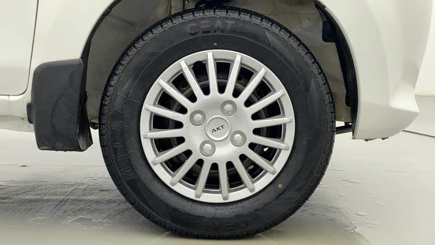 2014 Maruti Alto 800 VXI, Petrol, Manual, 40,206 km, Right Front Wheel