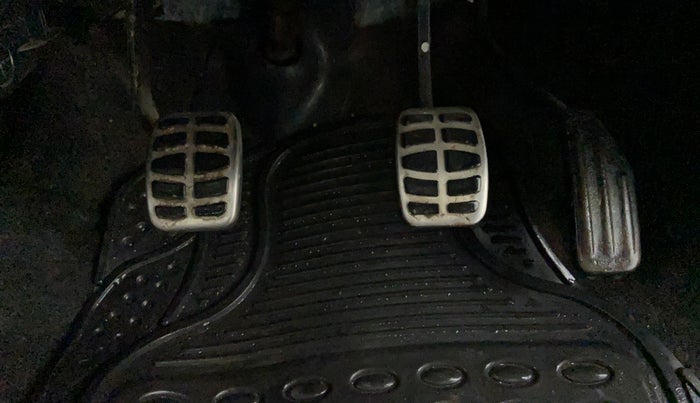 2014 Maruti Alto 800 VXI, Petrol, Manual, 40,206 km, Pedals
