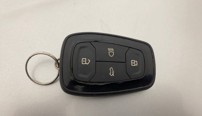2019 Tata NEXON XZ PLUS DIESEL, Diesel, Manual, 1,10,186 km, Key Close Up