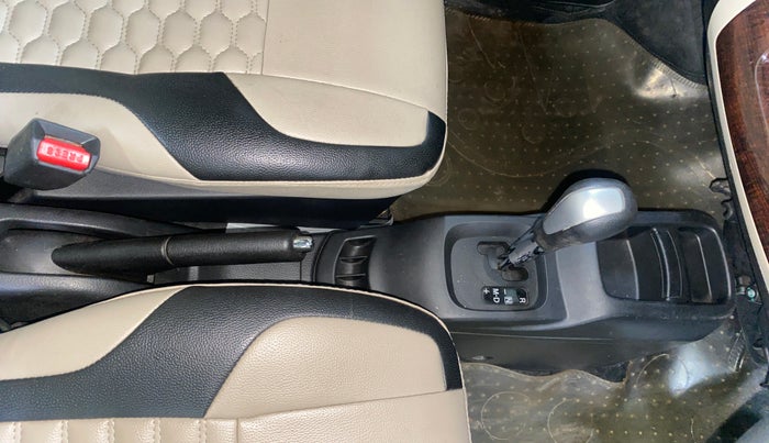 2017 Maruti Wagon R 1.0 VXI AMT, Petrol, Automatic, 21,322 km, Gear Lever