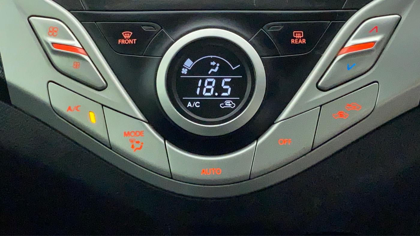 2017 Maruti Baleno ZETA 1.2 K12, Petrol, Manual, 53,908 km, Automatic Climate Control