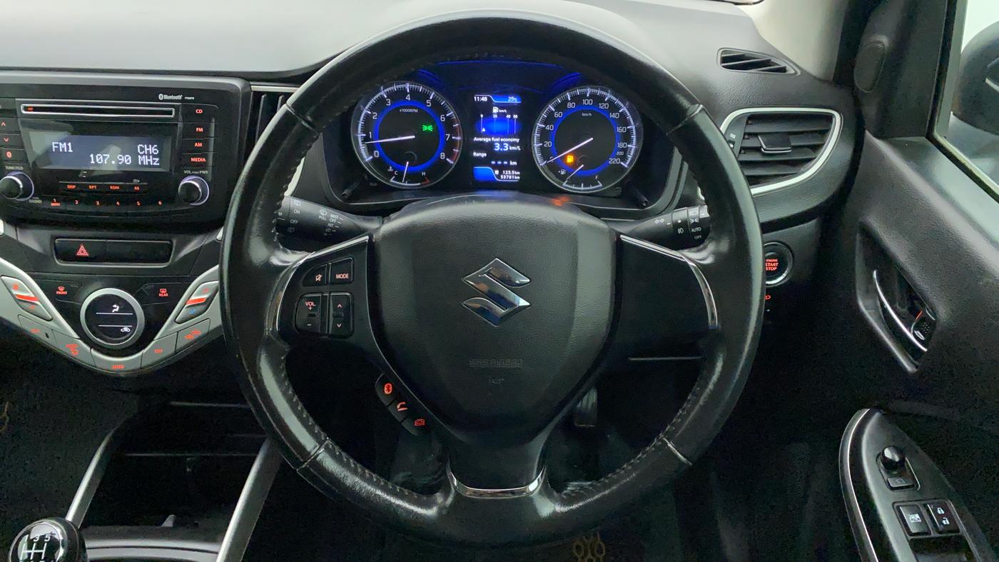 2017 Maruti Baleno ZETA 1.2 K12, Petrol, Manual, 53,908 km, Steering Wheel Close Up