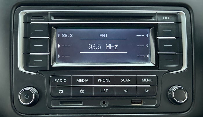2014 Volkswagen Polo TRENDLINE 1.2L PETROL, Petrol, Manual, 22,599 km, Infotainment System