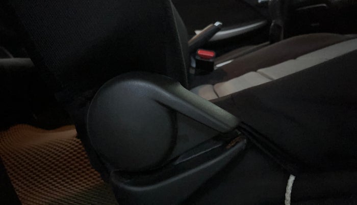 2016 Maruti Baleno DELTA PETROL 1.2, Petrol, Manual, 32,115 km, Driver Side Adjustment Panel