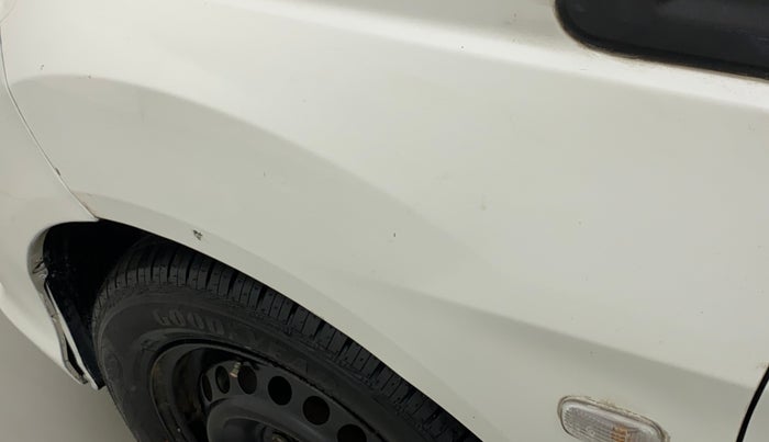 2018 Honda Brio S(O) MT, Petrol, Manual, 80,001 km, Left fender - Minor scratches