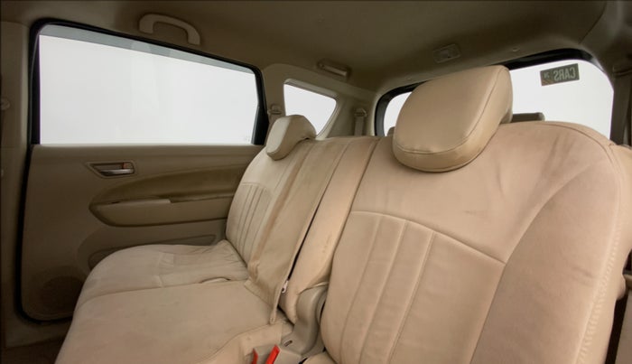 2018 Maruti Ertiga VDI SHVS, Diesel, Manual, 91,112 km, Right Side Rear Door Cabin
