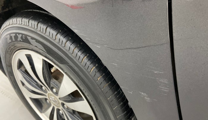 2018 Maruti Ertiga VDI SHVS, Diesel, Manual, 91,112 km, Left fender - Minor scratches